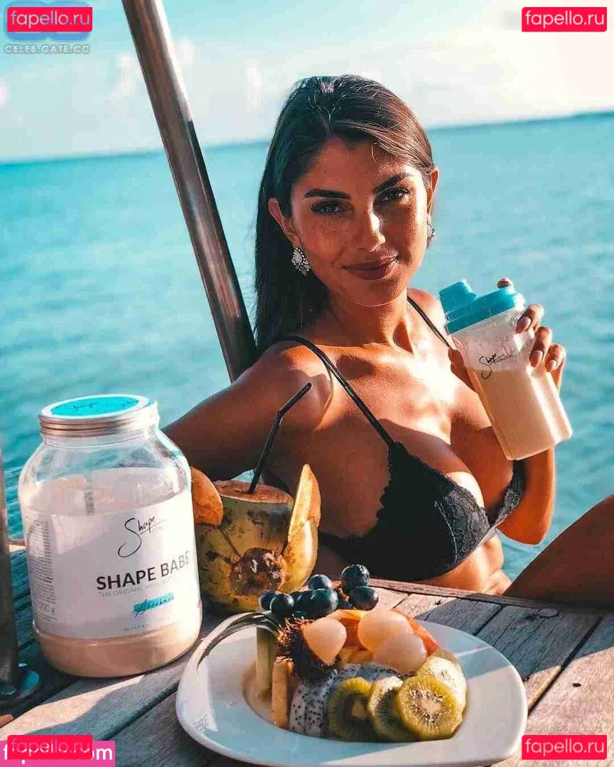 YealCA Onlyfans Photo Gallery 