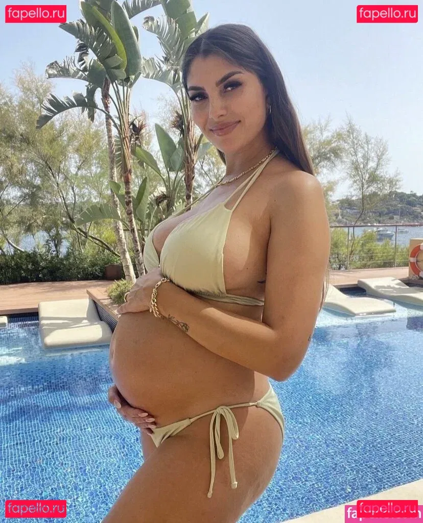 YealCA Onlyfans Photo Gallery 