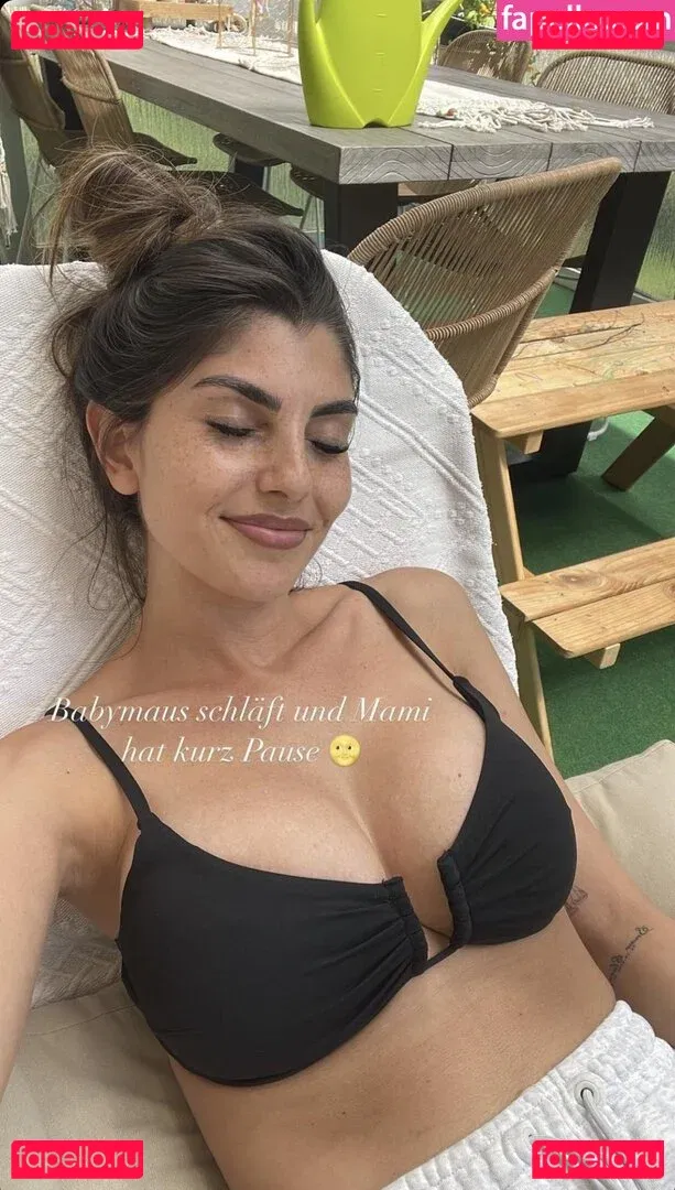 YealCA Onlyfans Photo Gallery 