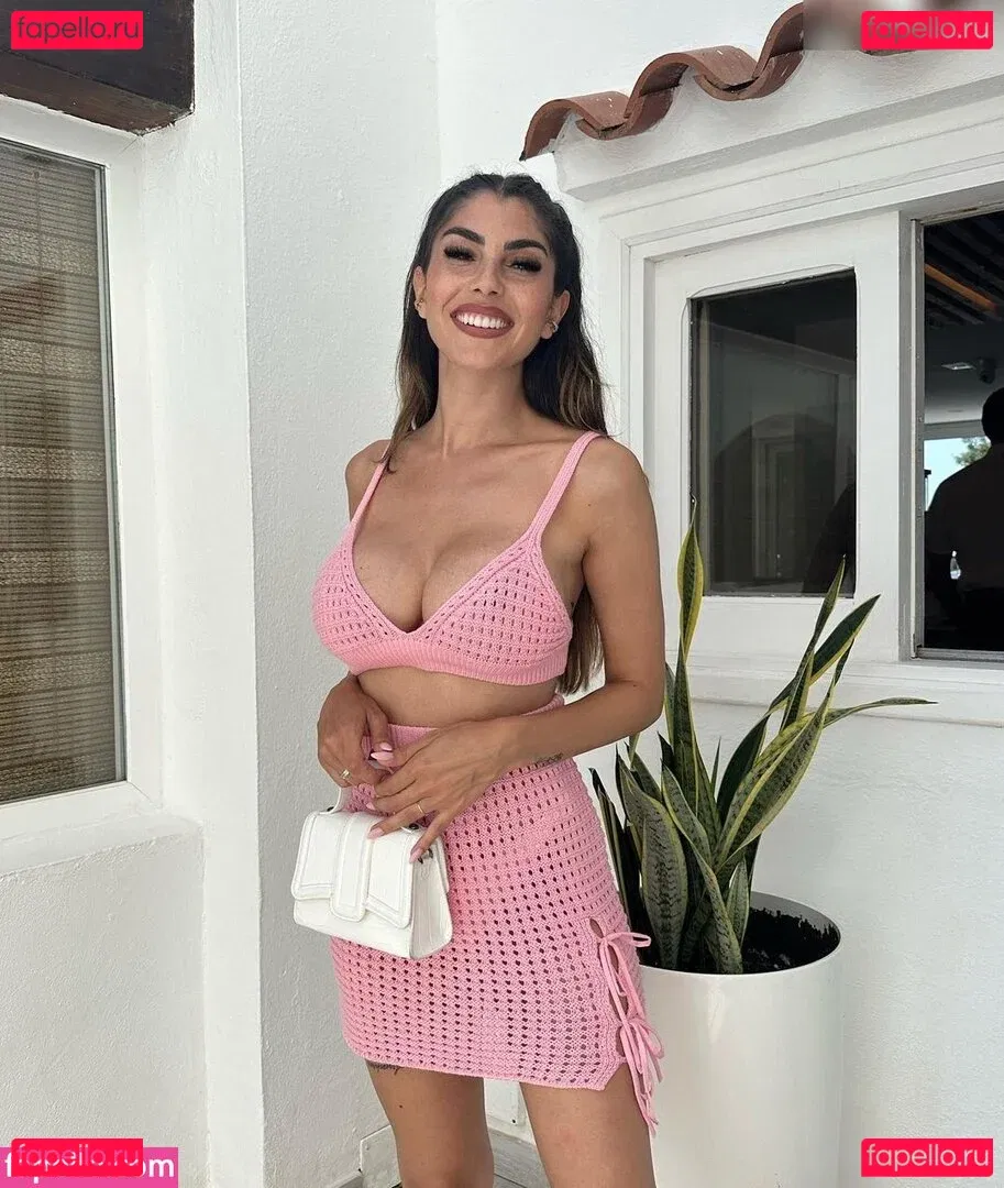 YealCA Onlyfans Photo Gallery 