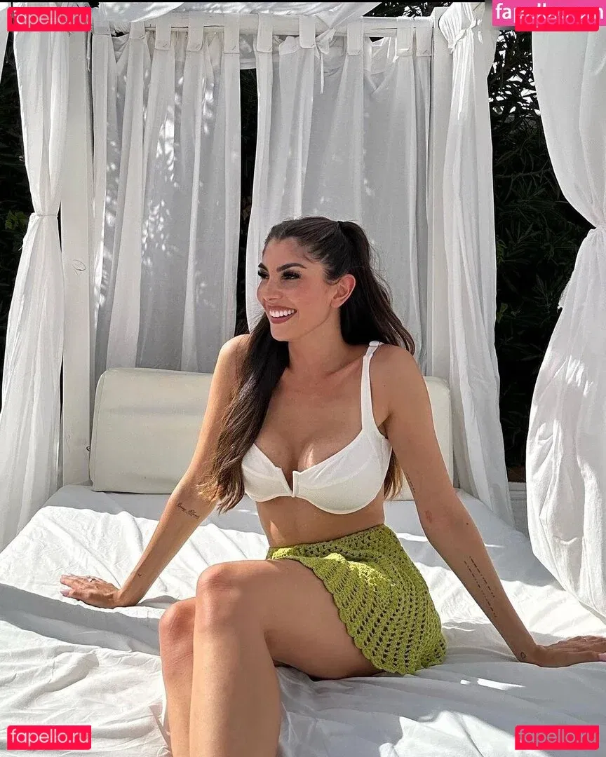 YealCA Onlyfans Photo Gallery 