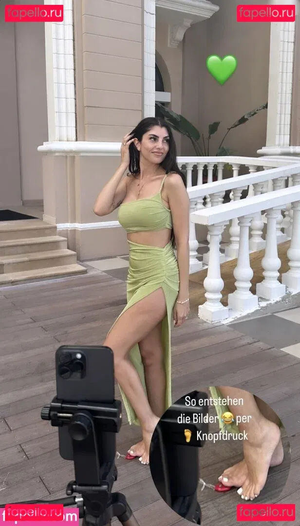 YealCA Onlyfans Photo Gallery 