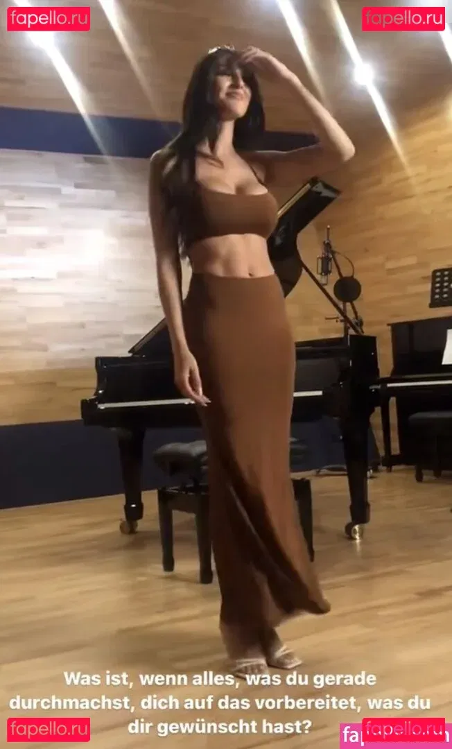 YealCA Onlyfans Photo Gallery 