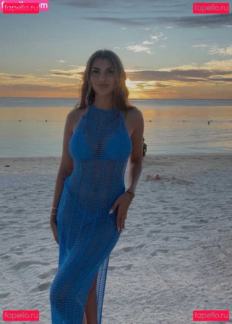 YealCA Onlyfans Photo Gallery 