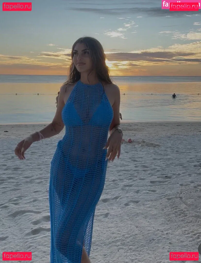 YealCA Onlyfans Photo Gallery 