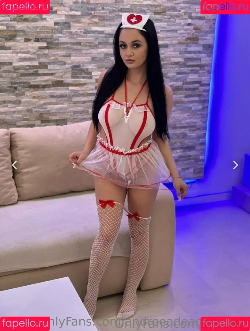 andreeadeaconufree Onlyfans Photo Gallery 