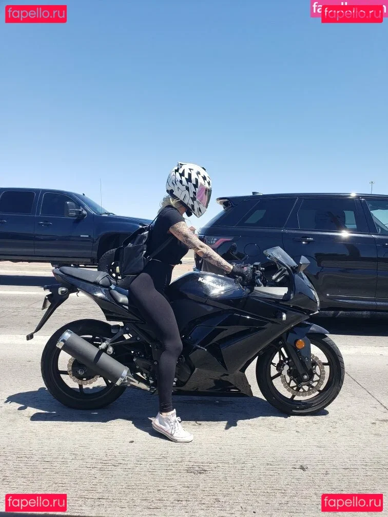 blonderider Onlyfans Photo Gallery 