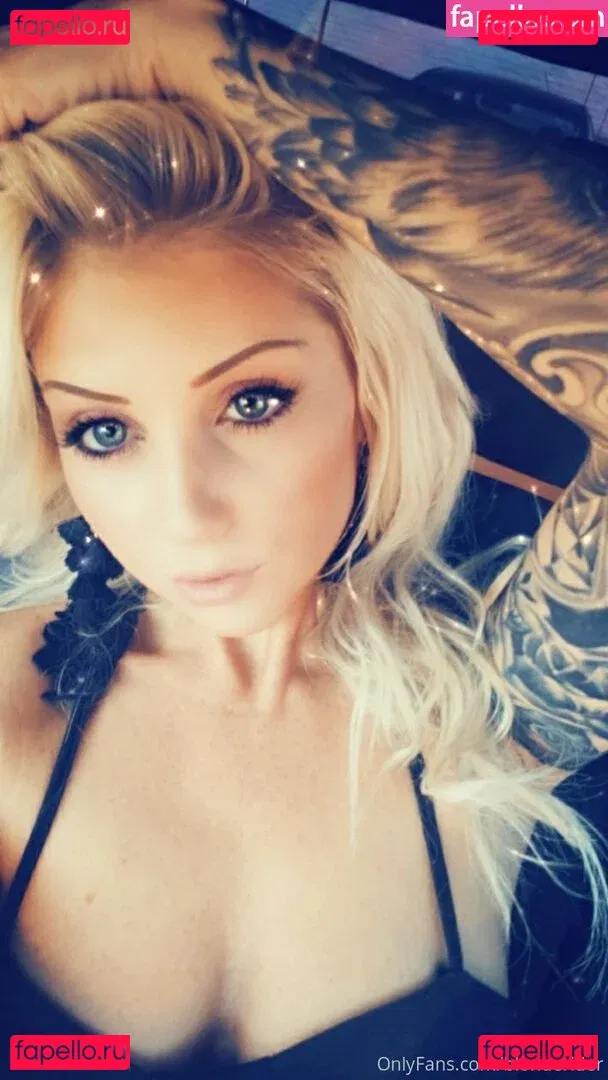 blonderider Onlyfans Photo Gallery 