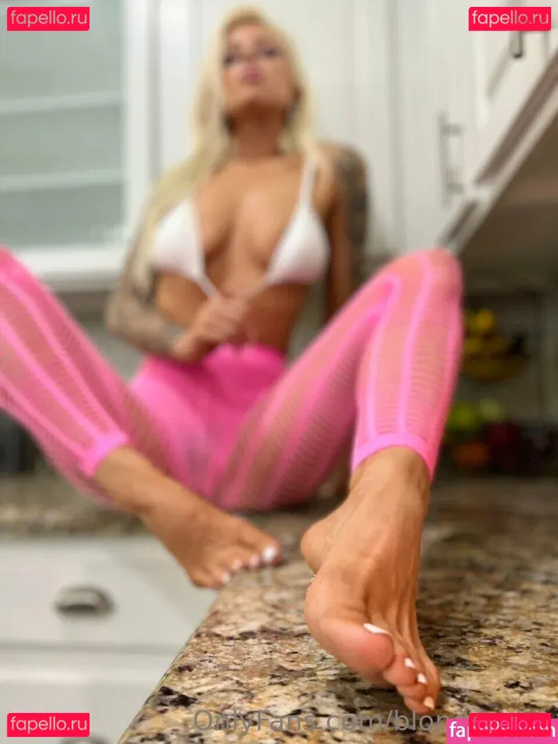 blonderider Onlyfans Photo Gallery 