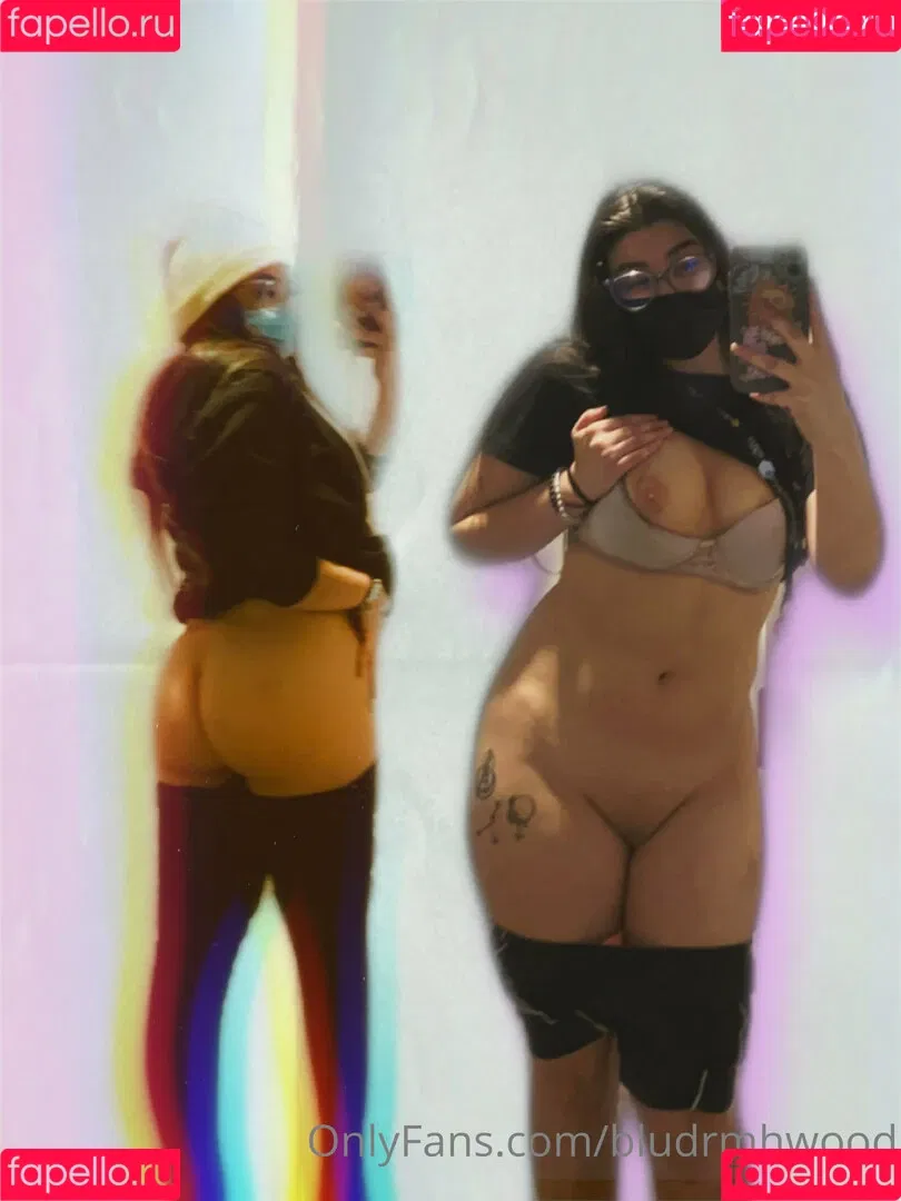 bludrmhwood Onlyfans Photo Gallery 