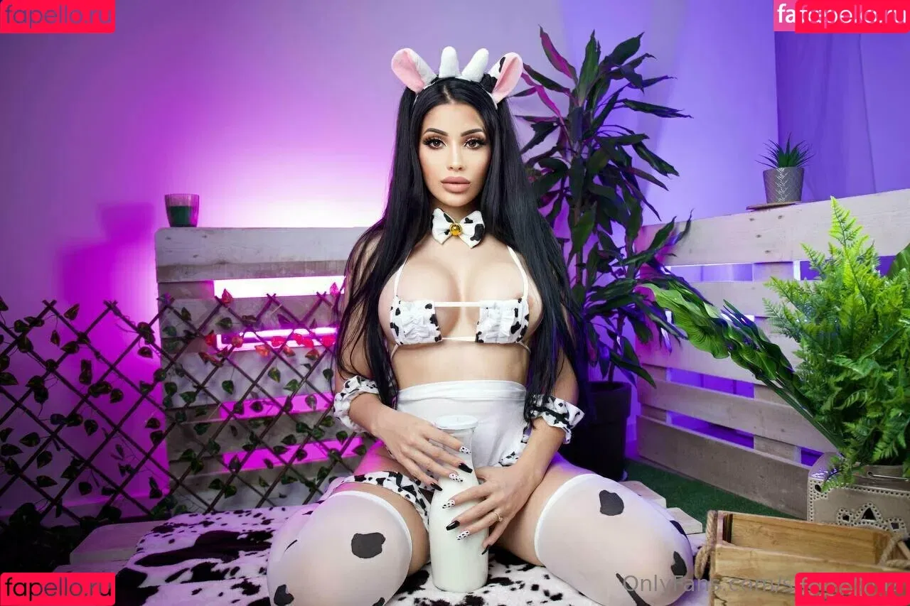 kalydakim Onlyfans Photo Gallery 