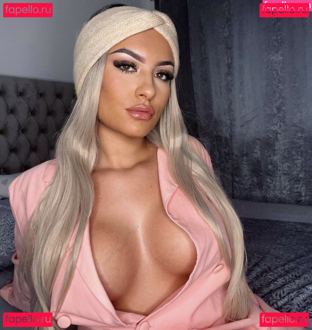 MissElBelle Nude Onlyfans Photo 8
