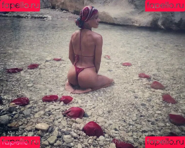 Katerinathedog Onlyfans Photo Gallery 