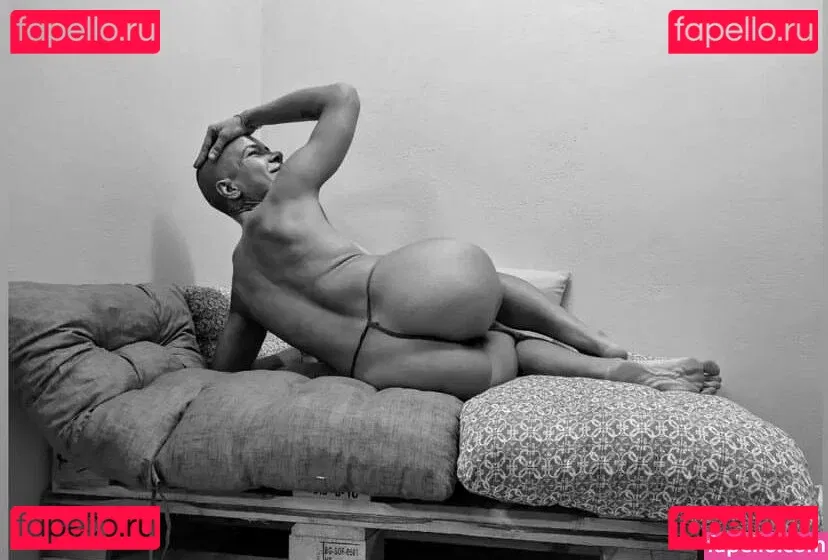 Katerinathedog Onlyfans Photo Gallery 