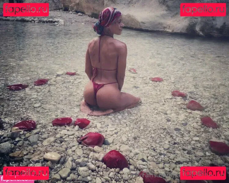 Katerinathedog Onlyfans Photo Gallery 