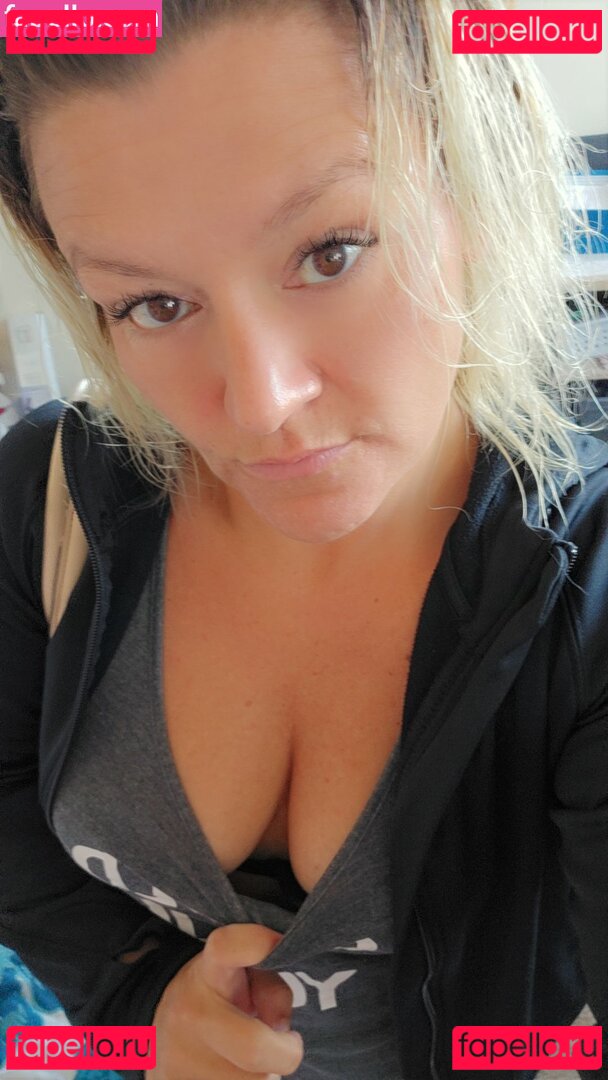 Basedmama Nude Onlyfans Photo 42