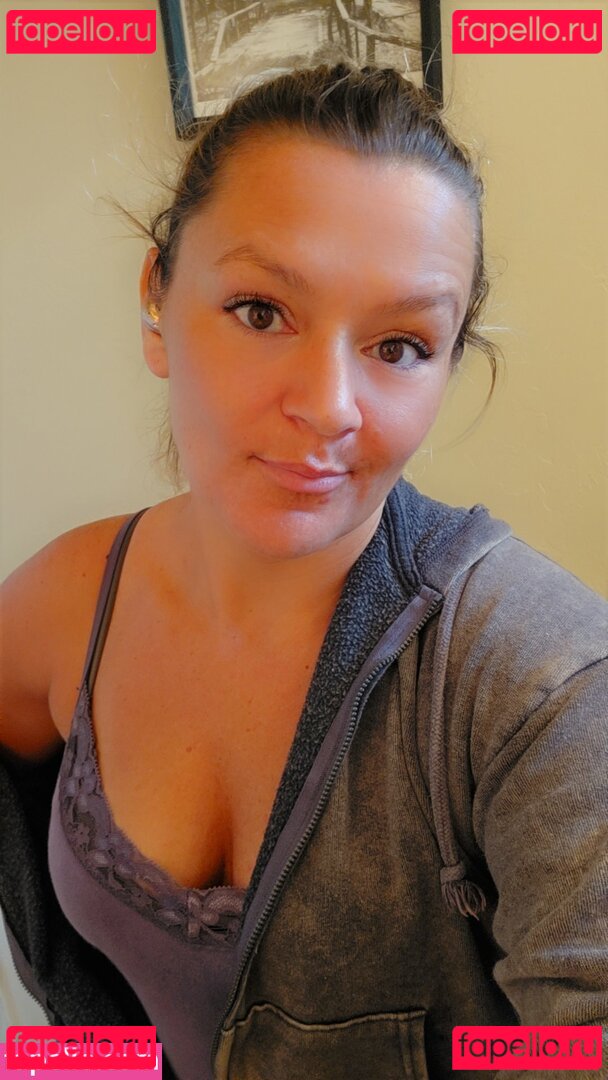 Basedmama Nude Onlyfans Photo 23