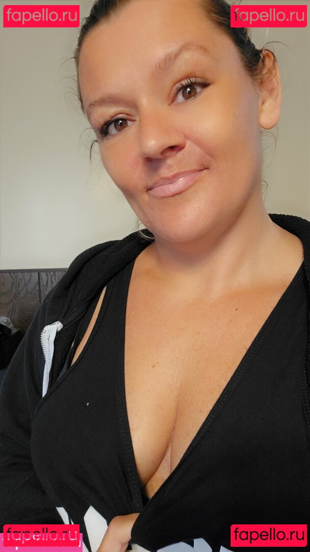 Basedmama Nude Onlyfans Photo 11