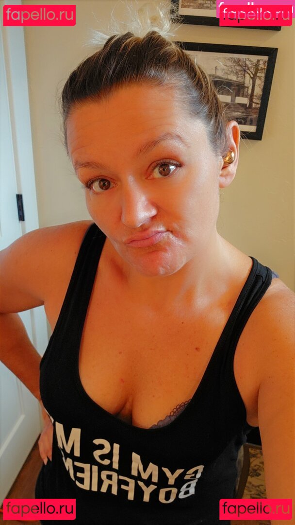 Basedmama Nude Onlyfans Photo 3