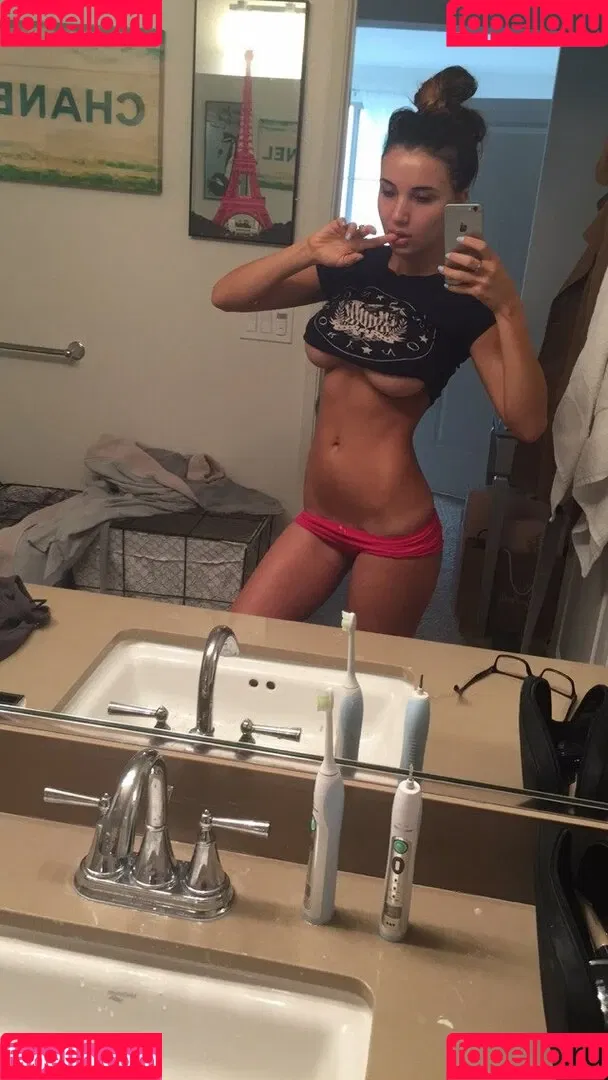 princessv Onlyfans Photo Gallery 
