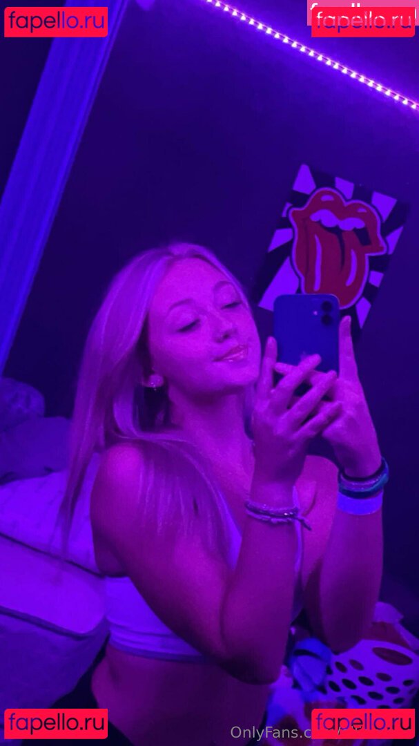 lovelyellierae Nude Onlyfans Photo 16