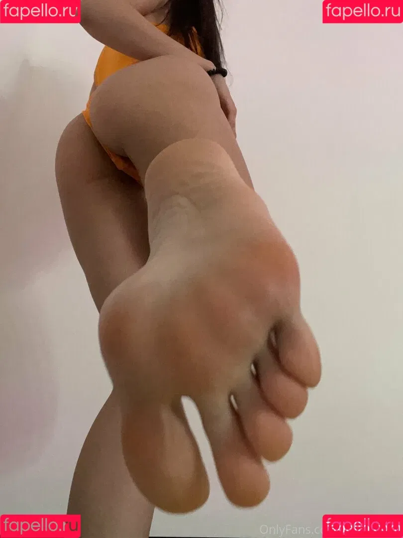 Petite Princess Femdom Onlyfans Photo Gallery 