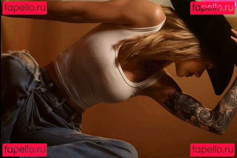 Emma Blackwell Nude Onlyfans Photo 11