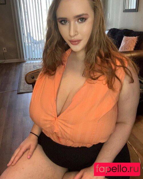 scarlettrose34e Onlyfans Photo Gallery 