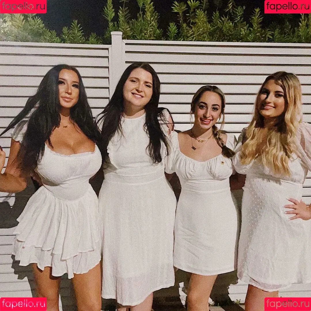 Olivia O Onlyfans Photo Gallery 