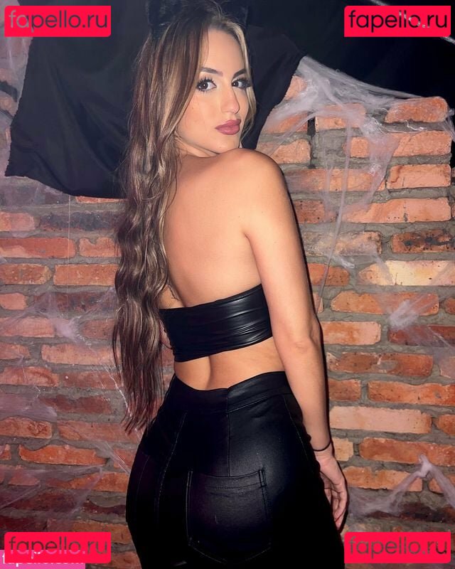 Sarah Mansour Nude Onlyfans Photo 13