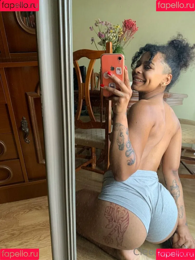 yourcleopathra Onlyfans Photo Gallery 