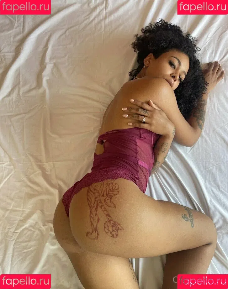 yourcleopathra Onlyfans Photo Gallery 