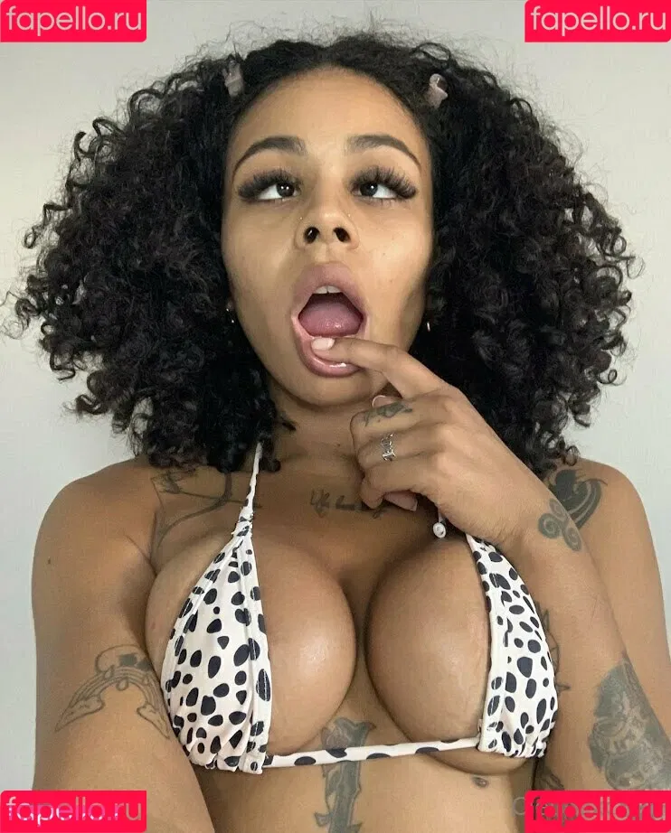 yourcleopathra Onlyfans Photo Gallery 