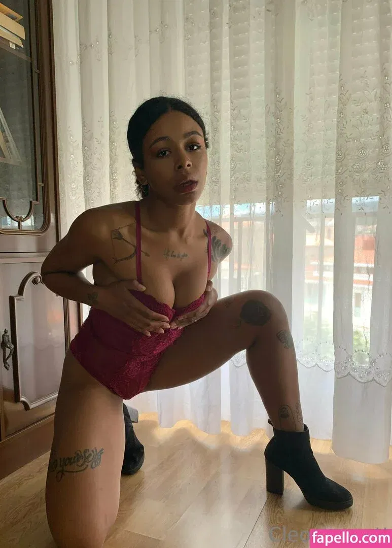 yourcleopathra Onlyfans Photo Gallery 
