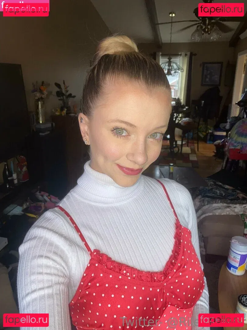 Riley Star Onlyfans Photo Gallery 