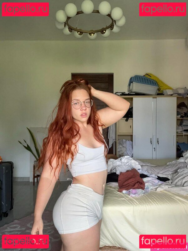 Persia Lourdes Nude Onlyfans Photo 14