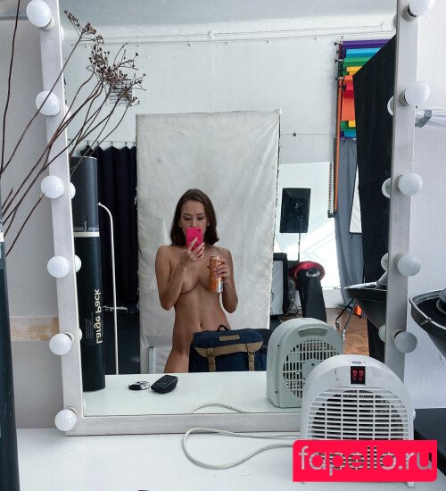 Oladushek11 Onlyfans Photo Gallery 