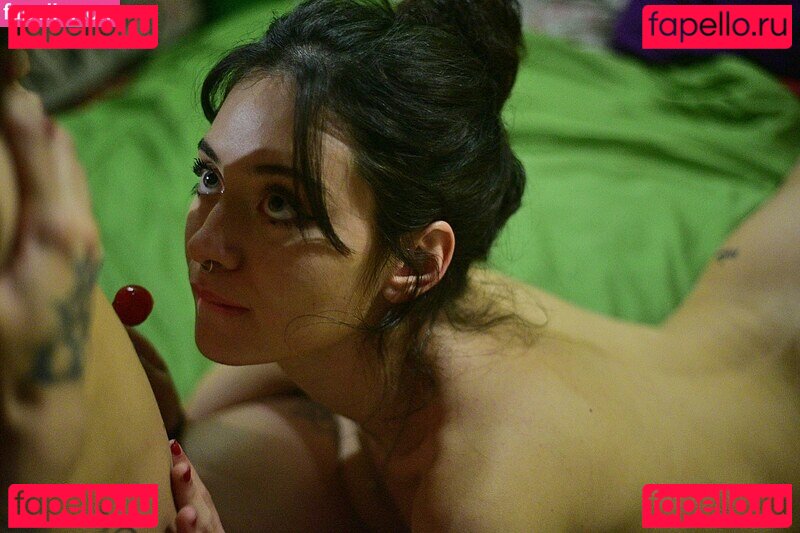 acidpeep Nude Onlyfans Photo 15
