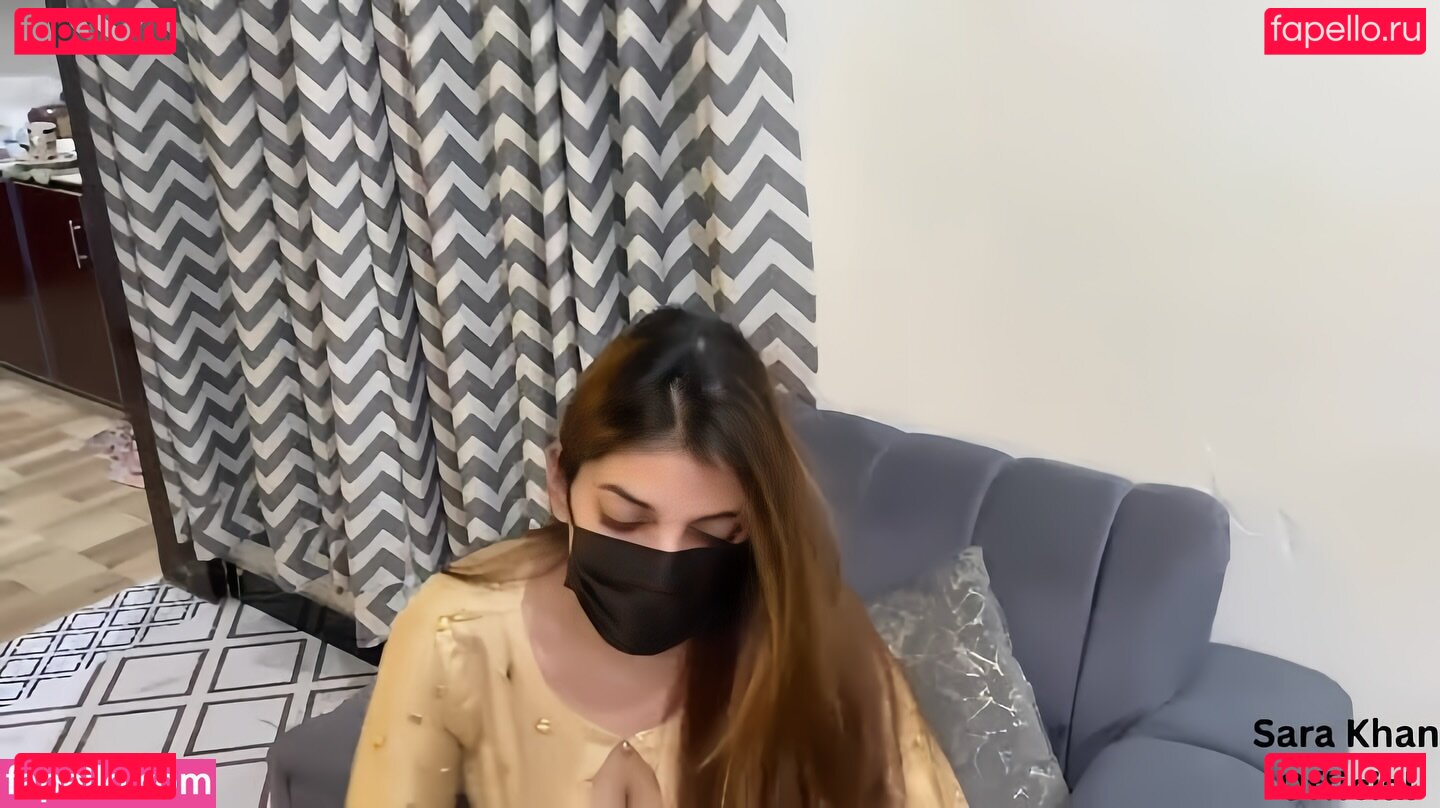 Sara Khan Nude Onlyfans Photo 3