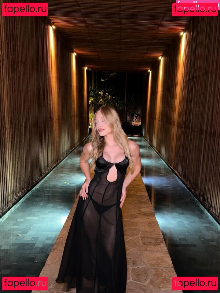 Michelle Andrezza Nude Onlyfans Photo 12