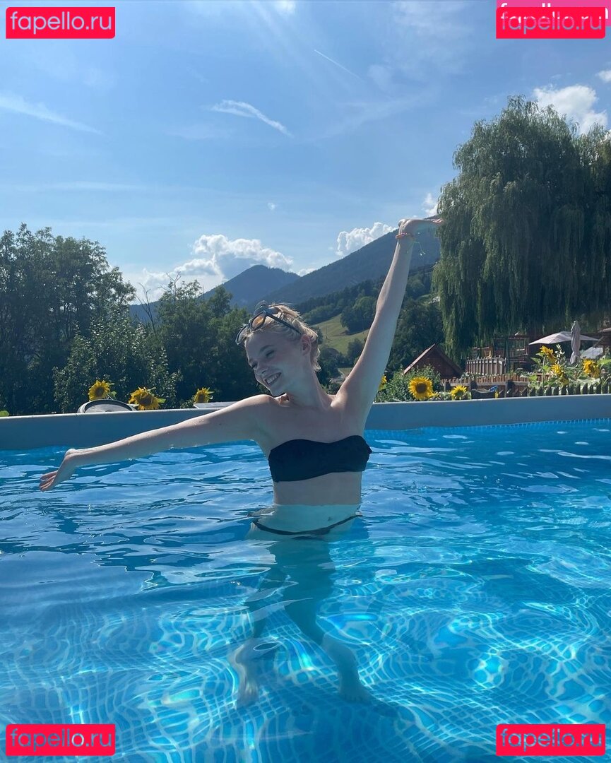 Esther Graf Nude Onlyfans Photo 31