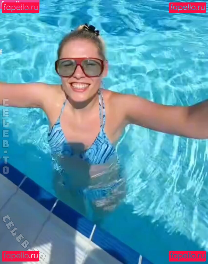 Esther Graf Nude Onlyfans Photo 17