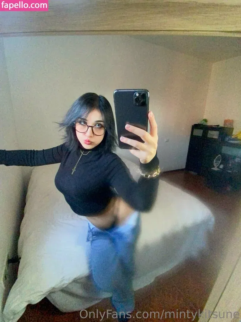 Minty Kitsune Onlyfans Photo Gallery 