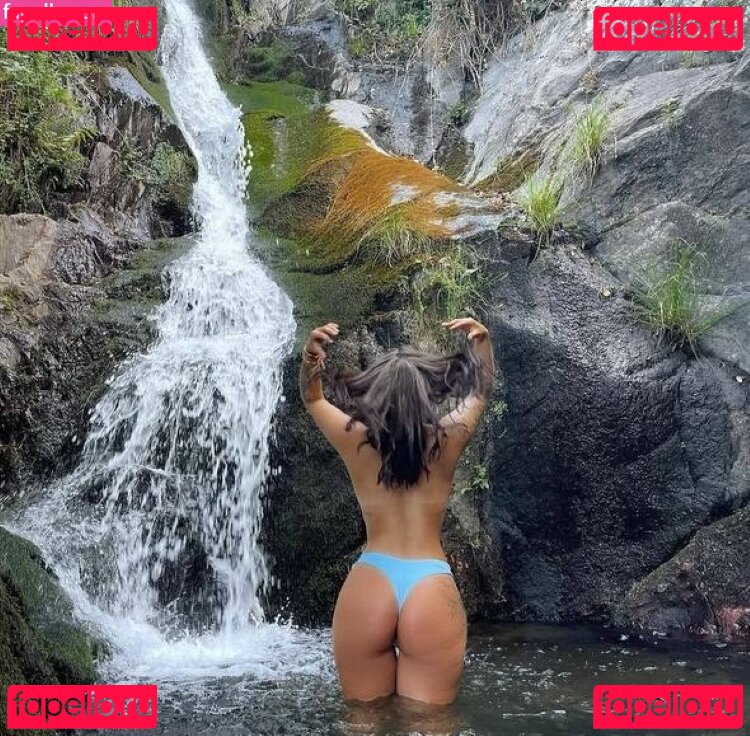 veronicainred Nude Onlyfans Photo 10
