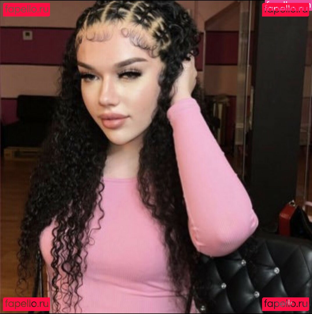 Tsariathedoll Nude Onlyfans Photo 9