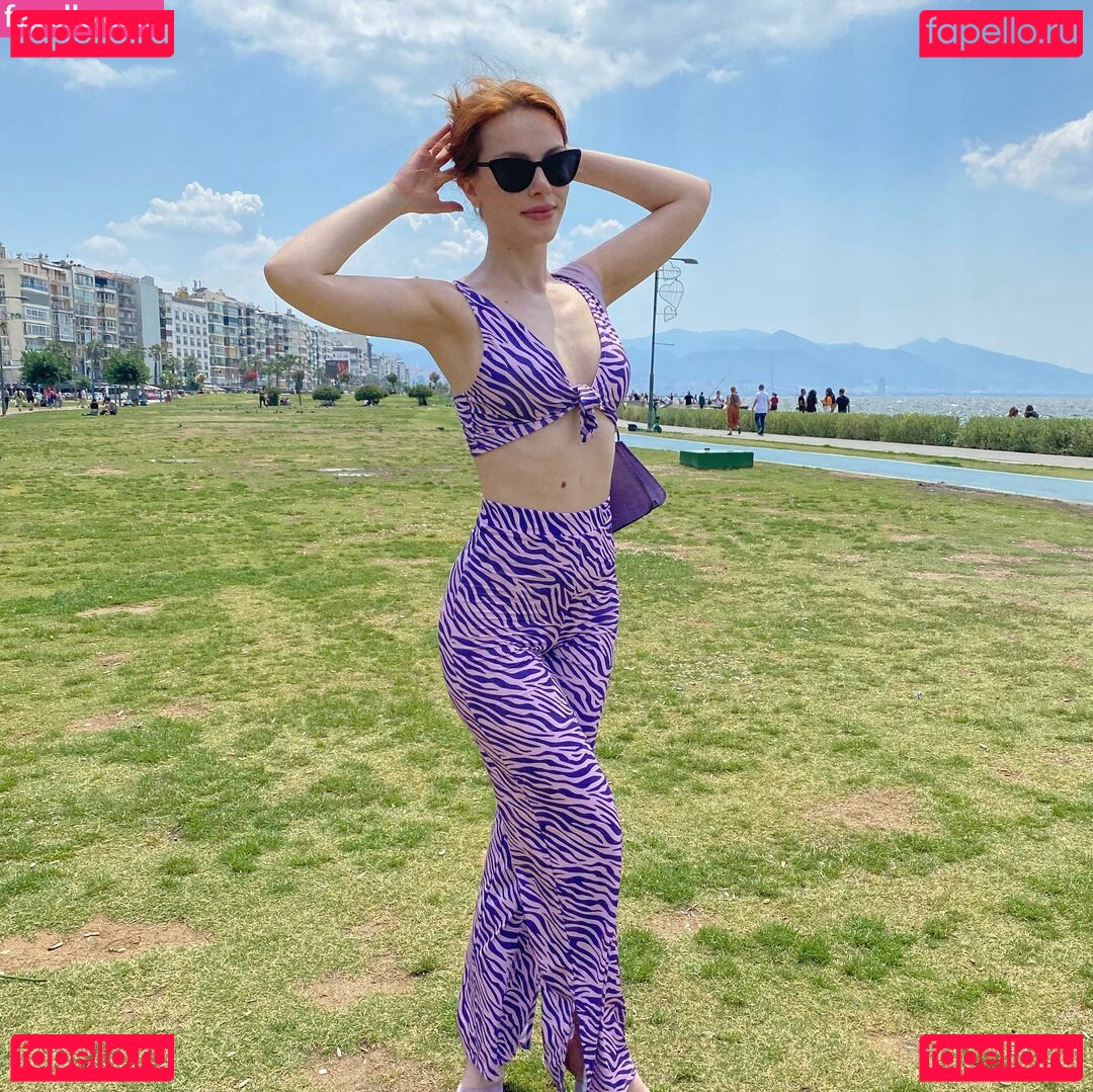 Aysennyuksel Nude Onlyfans Photo 31