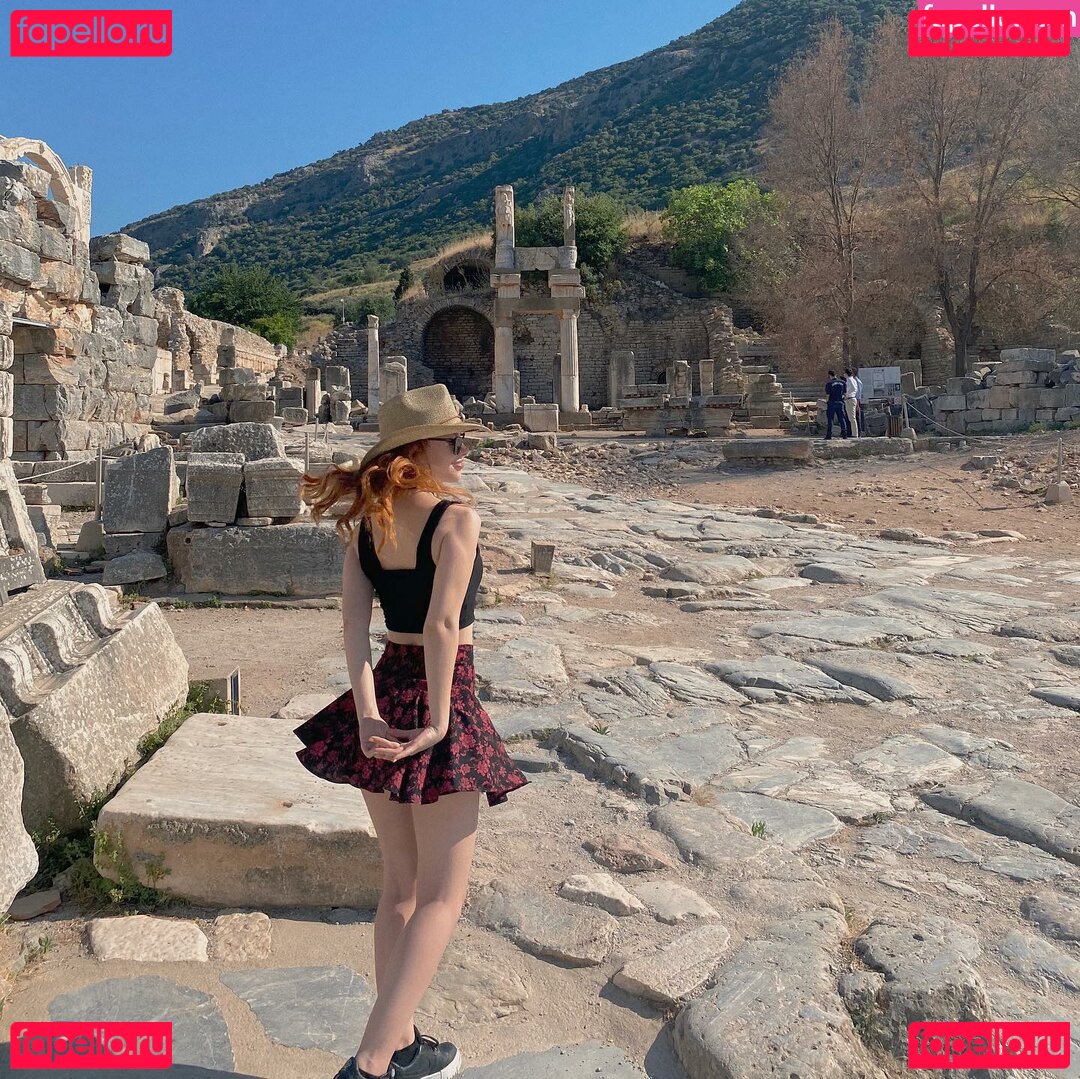Aysennyuksel Nude Onlyfans Photo 28