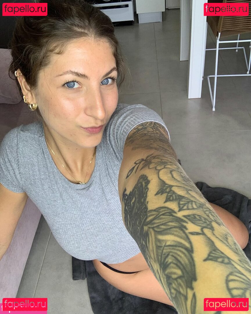 elenacarver Nude Onlyfans Photo 14