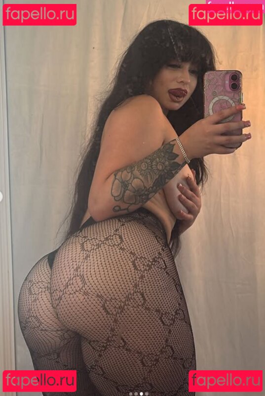 sumgirlval Nude Onlyfans Photo 7