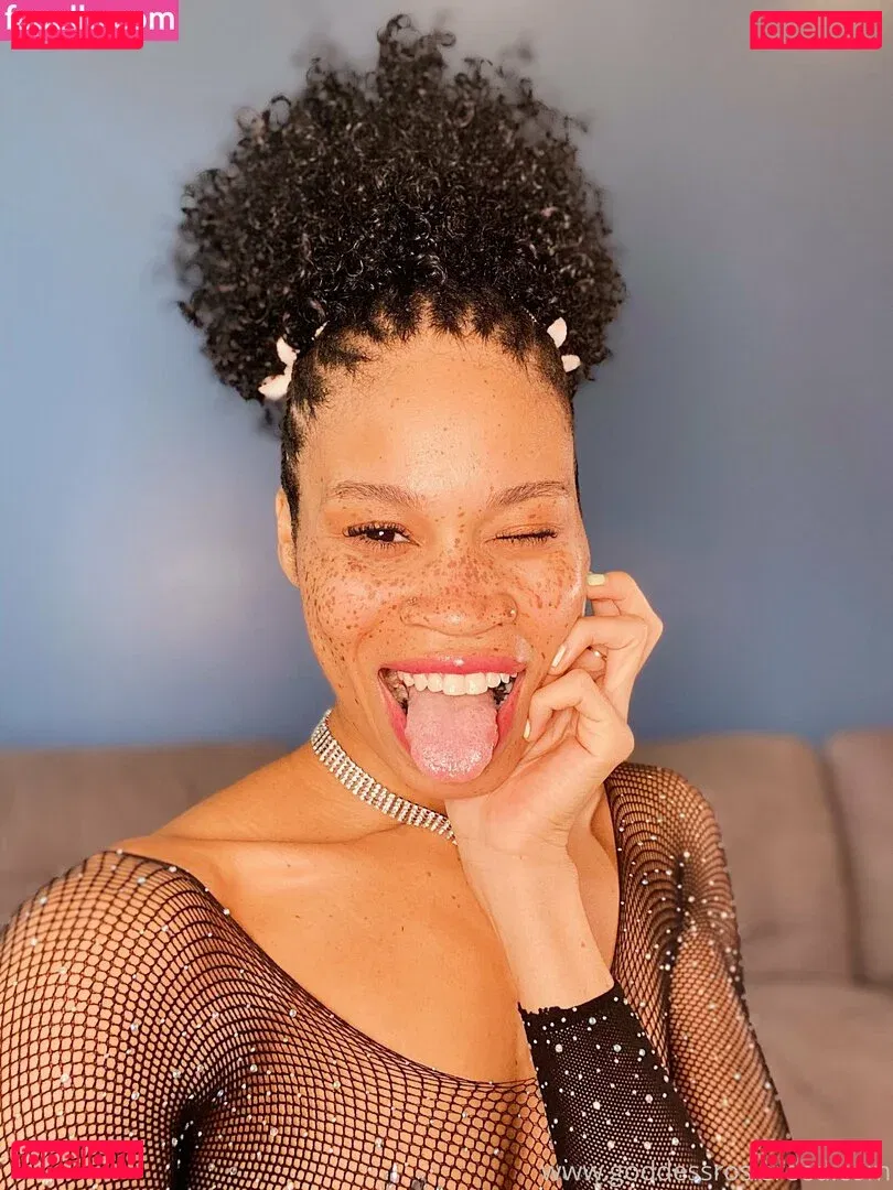 goddessrosiereed Onlyfans Photo Gallery 